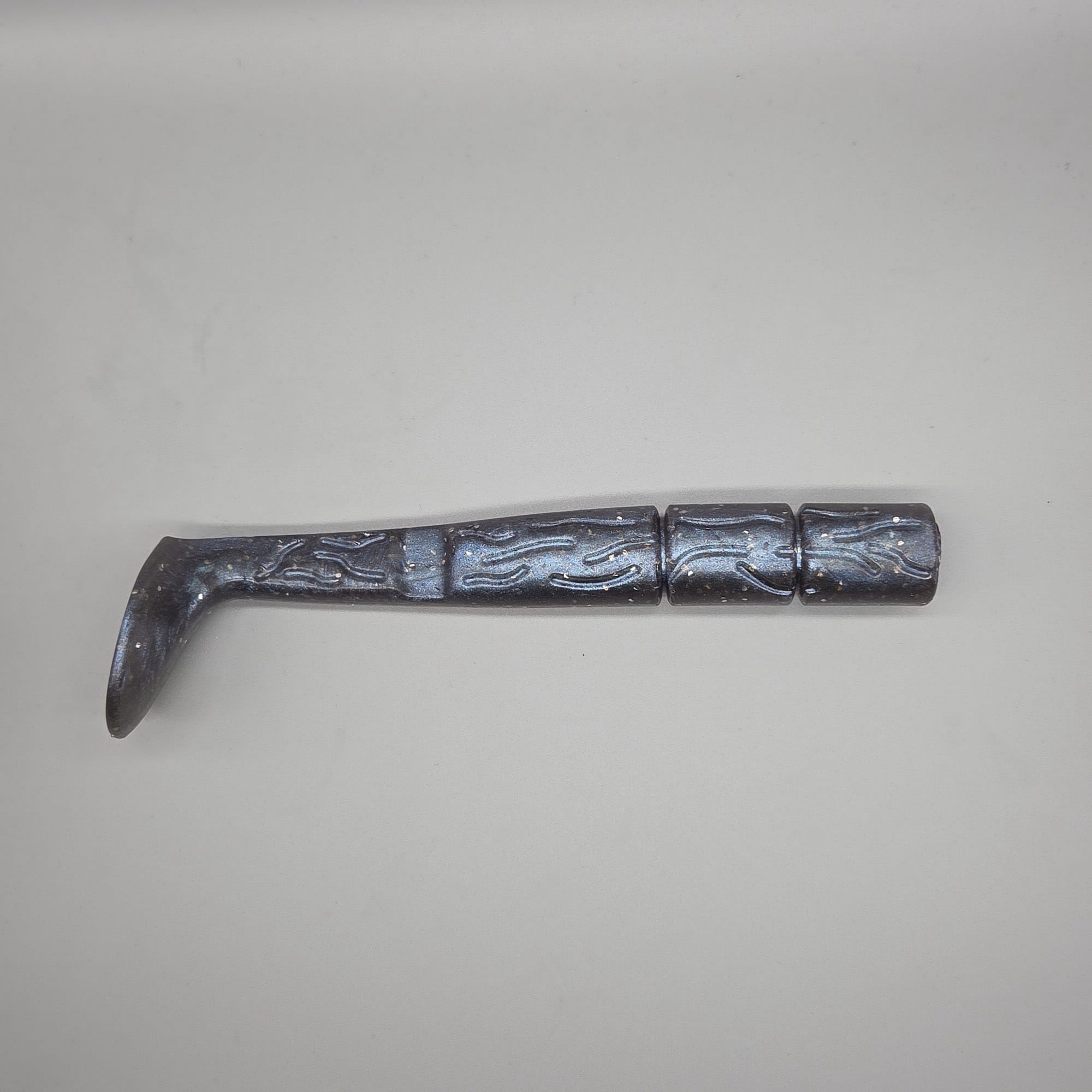 kmhandmade lures - grey paddle tale lure